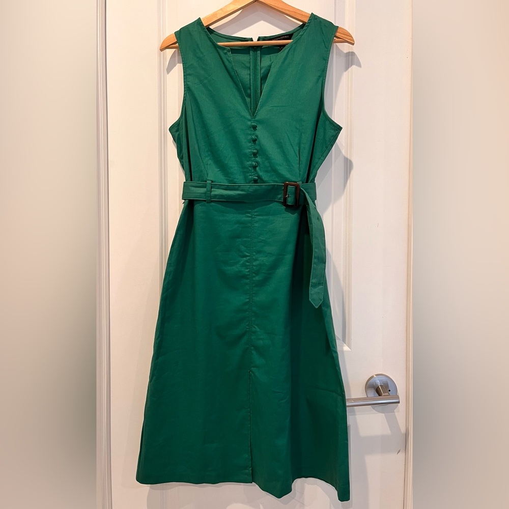 Banana Republic Linen Blend Petite Shift Dress in Green